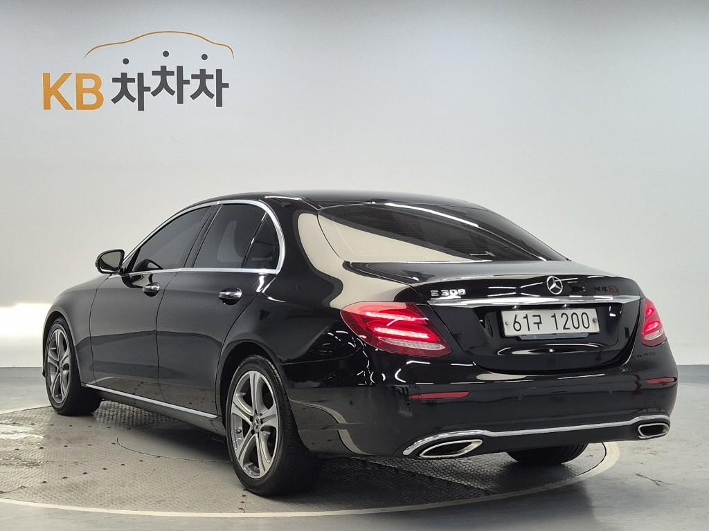 2017 BENZ E CLASS (5Gen) 