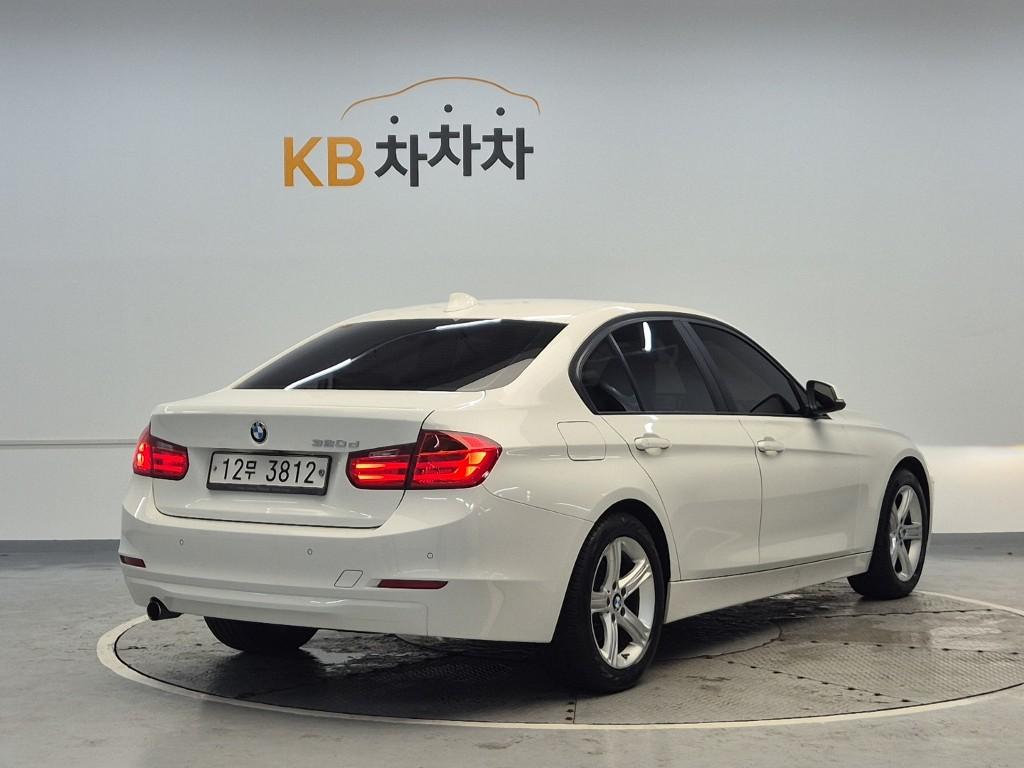 2015 BMW 3 Series (6Gen) 