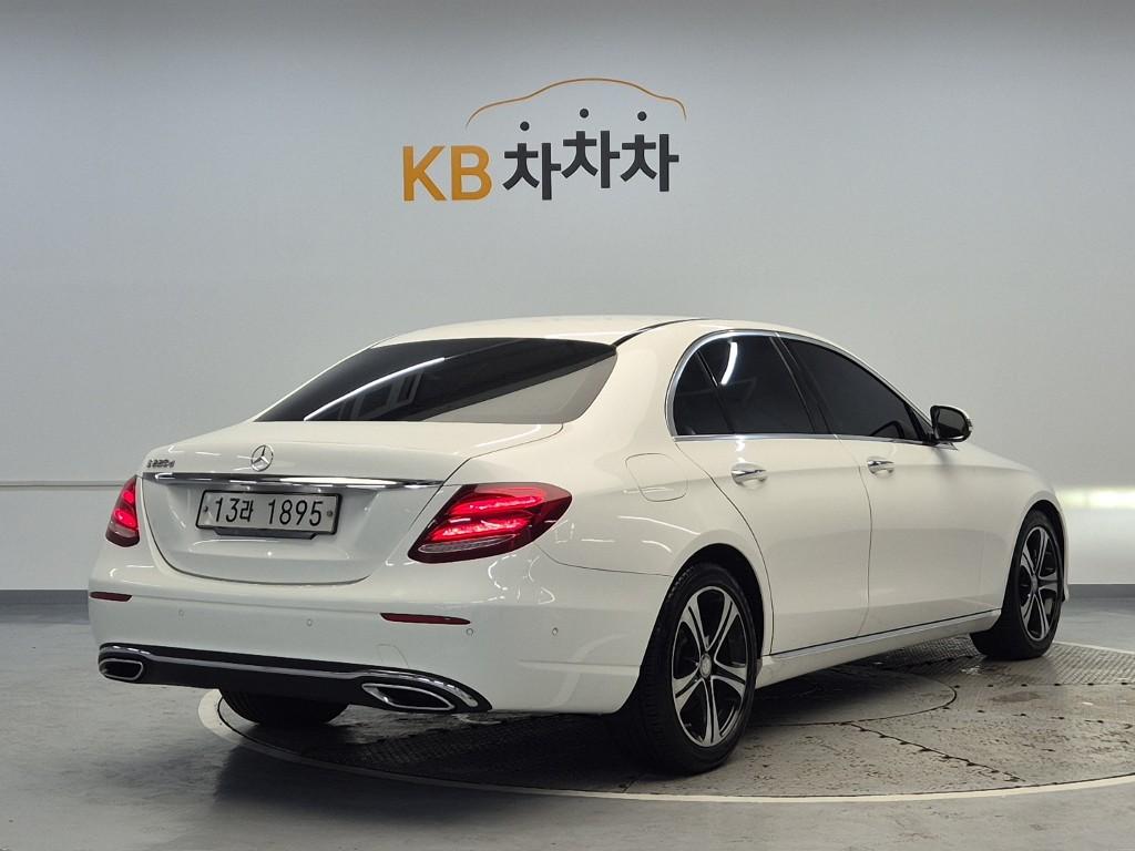 2017 BENZ E CLASS (5Gen) 