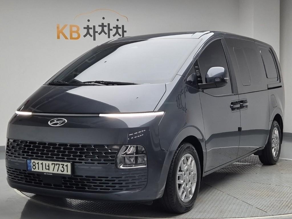 2022 HYUNDAI STARIA 