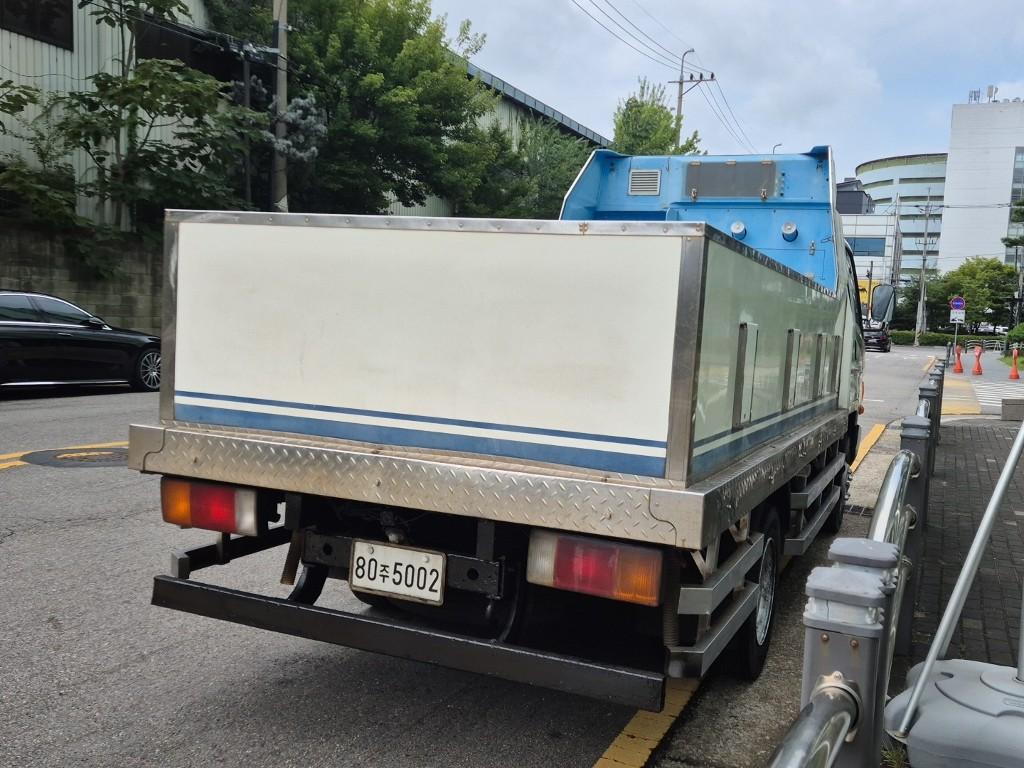 2012 HYUNDAI e-MIGHTY 