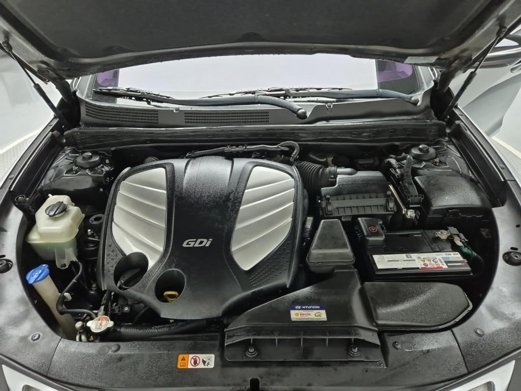 2012 HYUNDAI GRANDEUR HG 