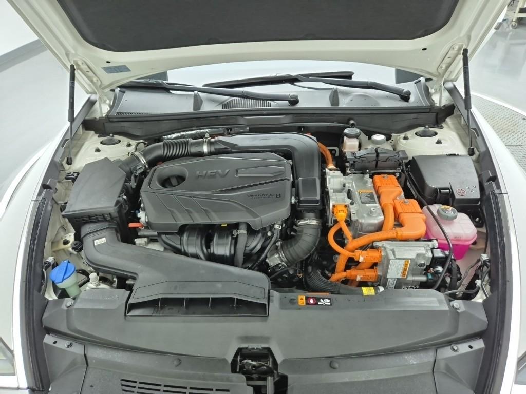 2022 HYUNDAI SONATA (DN8) HYBRID 