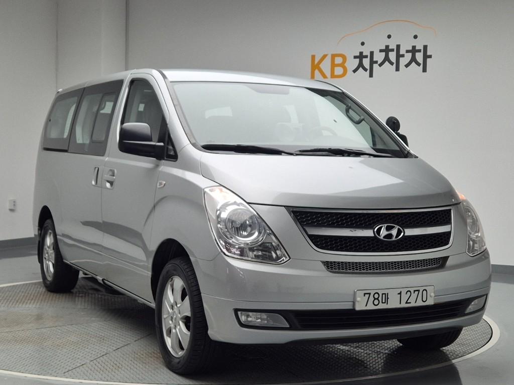 2015 HYUNDAI GRAND STAREX 