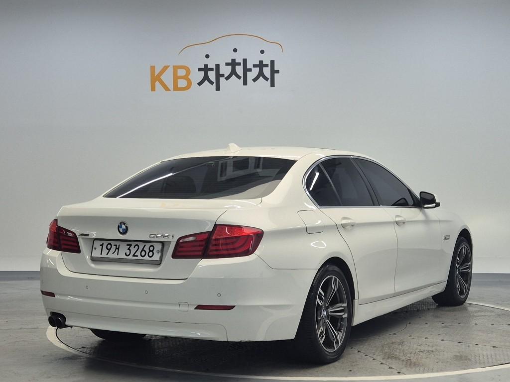 2012 BMW 5 SERIES (6Gen) 