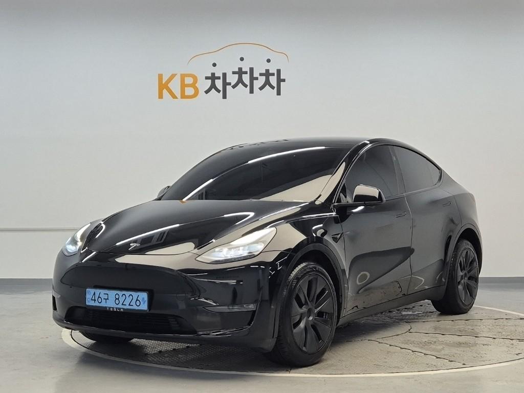 2024 TESLA MODEL Y 