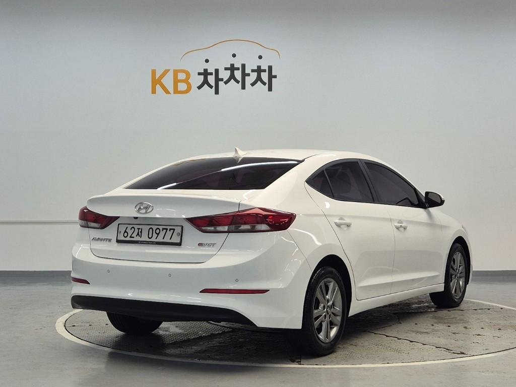 2016 HYUNDAI AVANTE AD 