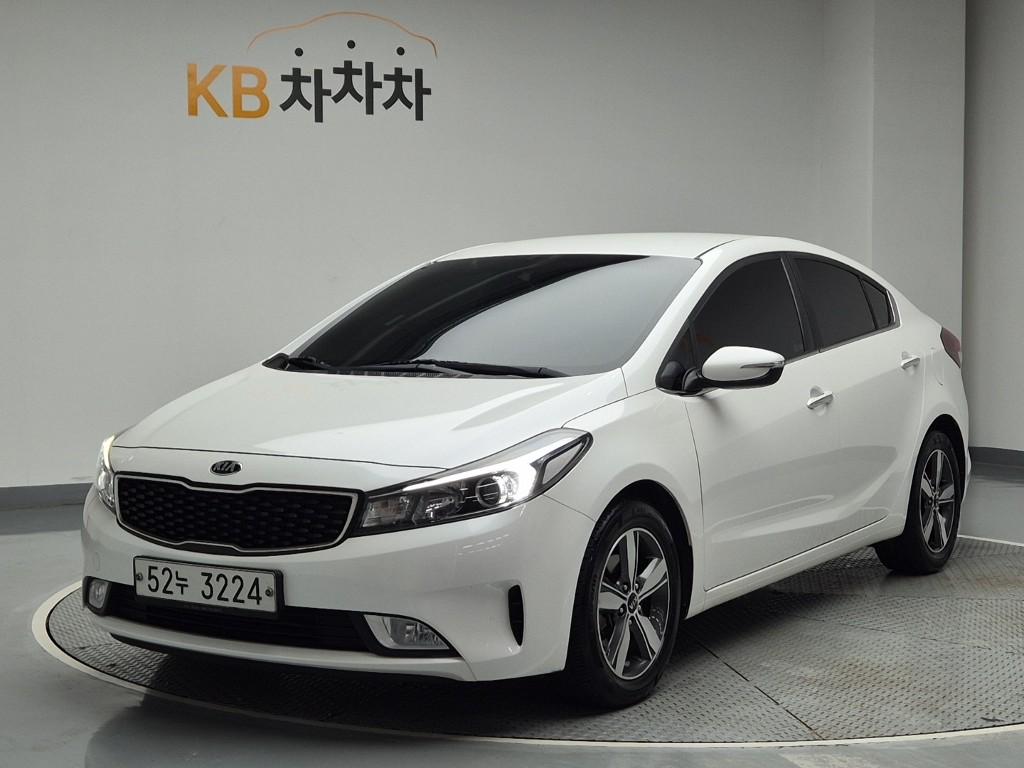 2018 KIA THE NEW K3 