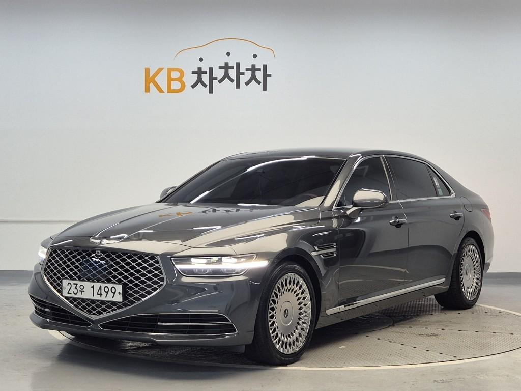2019 GENESIS G90 