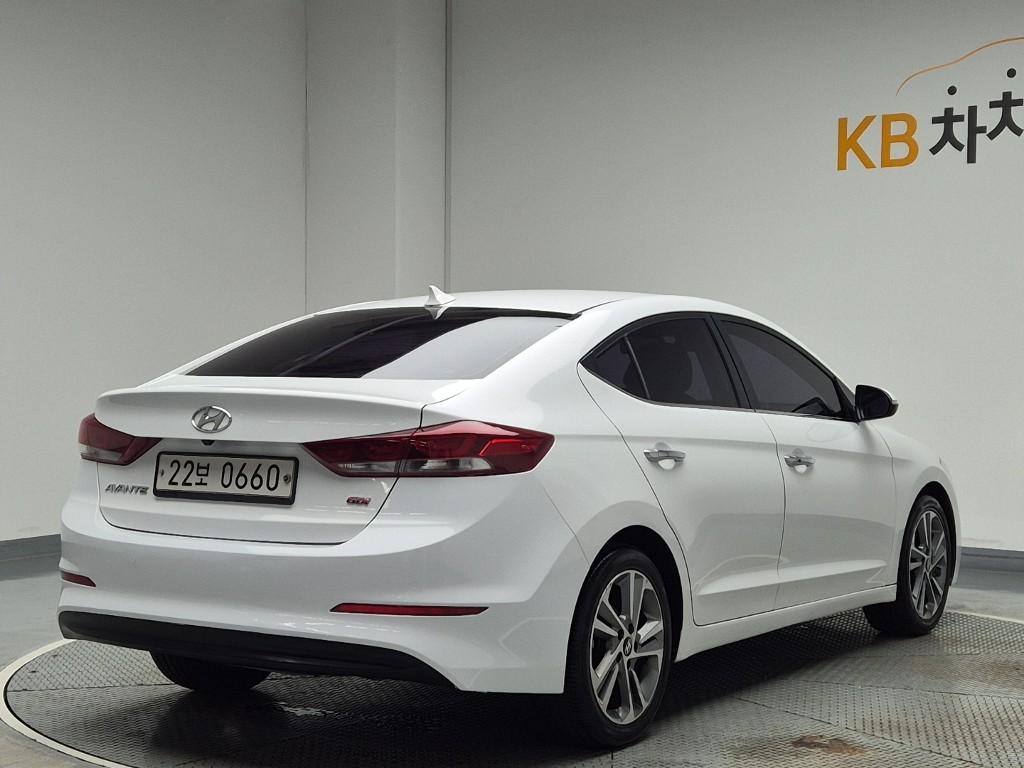 2016 HYUNDAI AVANTE AD 