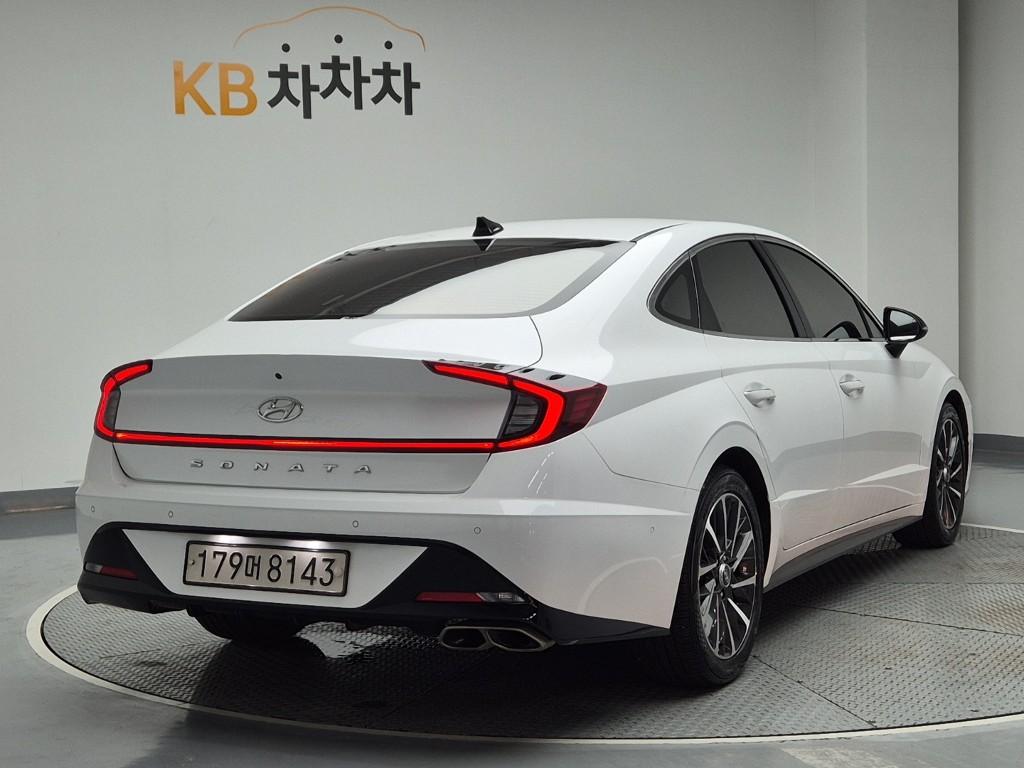 2020 HYUNDAI SONATA (DN8) 
