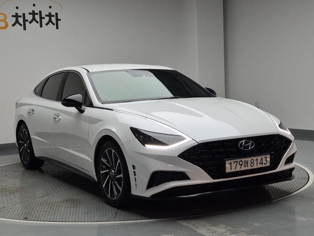 2020 HYUNDAI SONATA (DN8) 