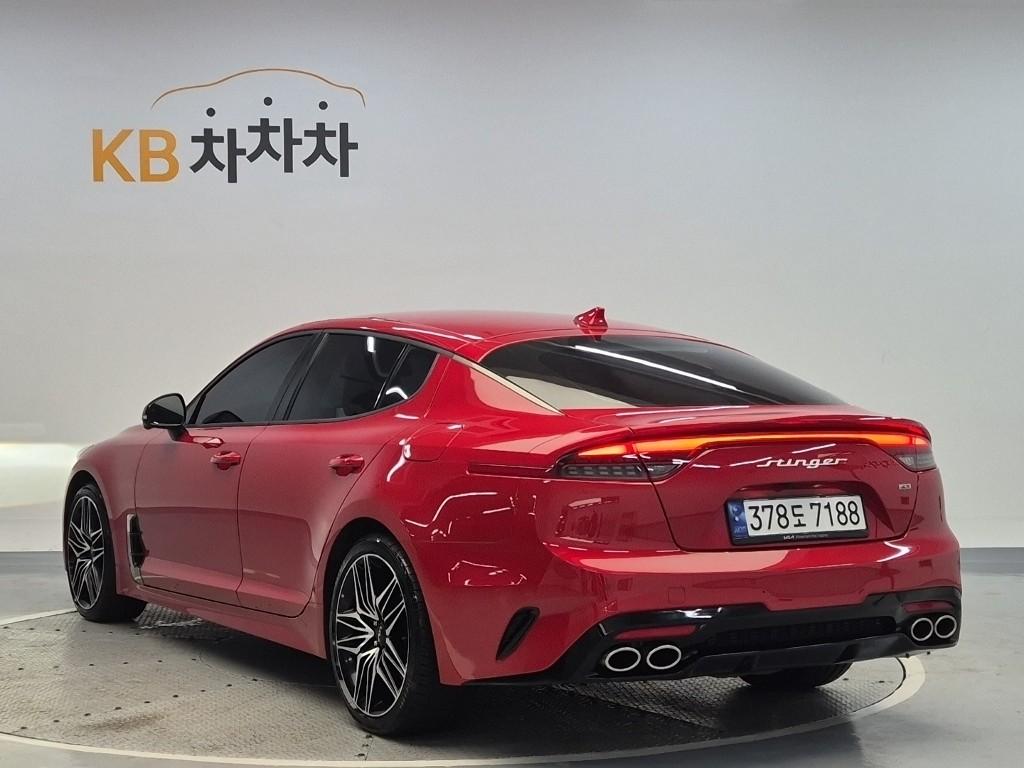 2023 KIA STINGER Meister 