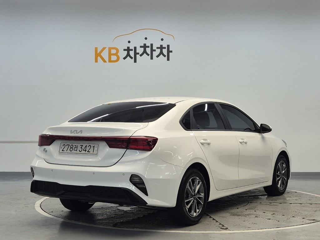 2022 KIA THE NEW K3 