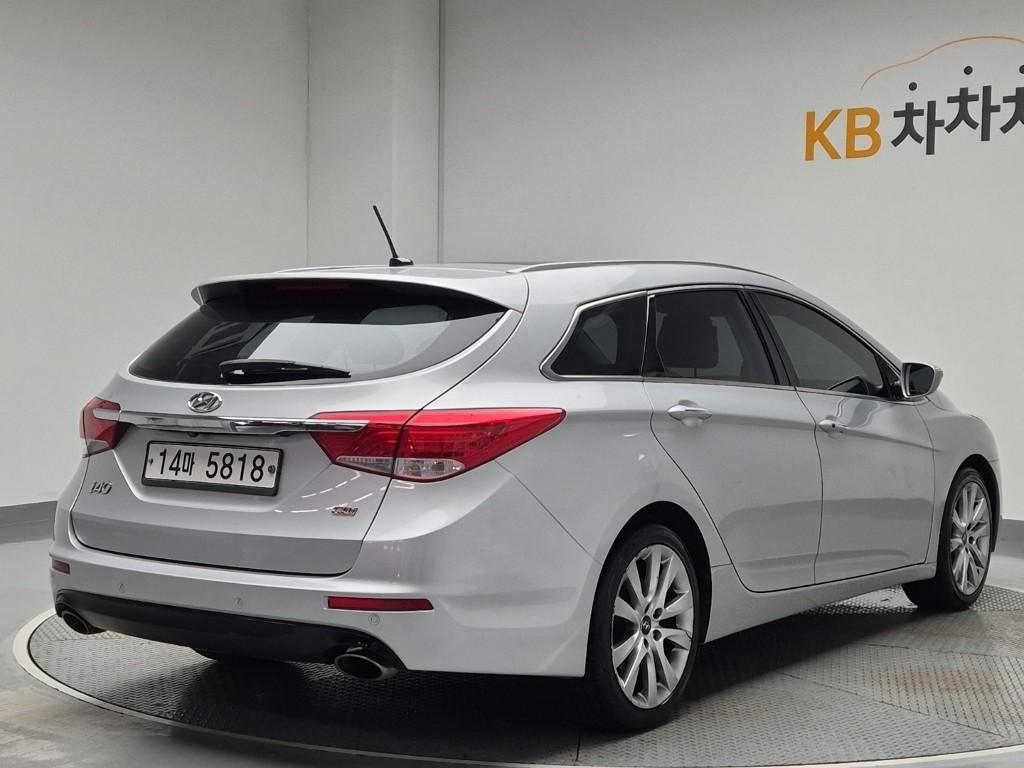 2014 HYUNDAI i40 