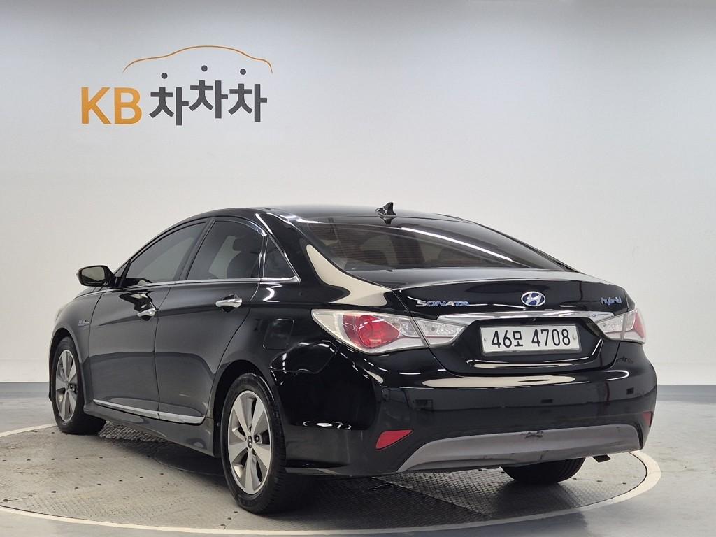 2012 HYUNDAI YF SONATA HYBRID 