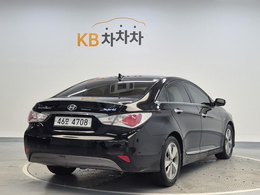 2012 HYUNDAI YF SONATA HYBRID 