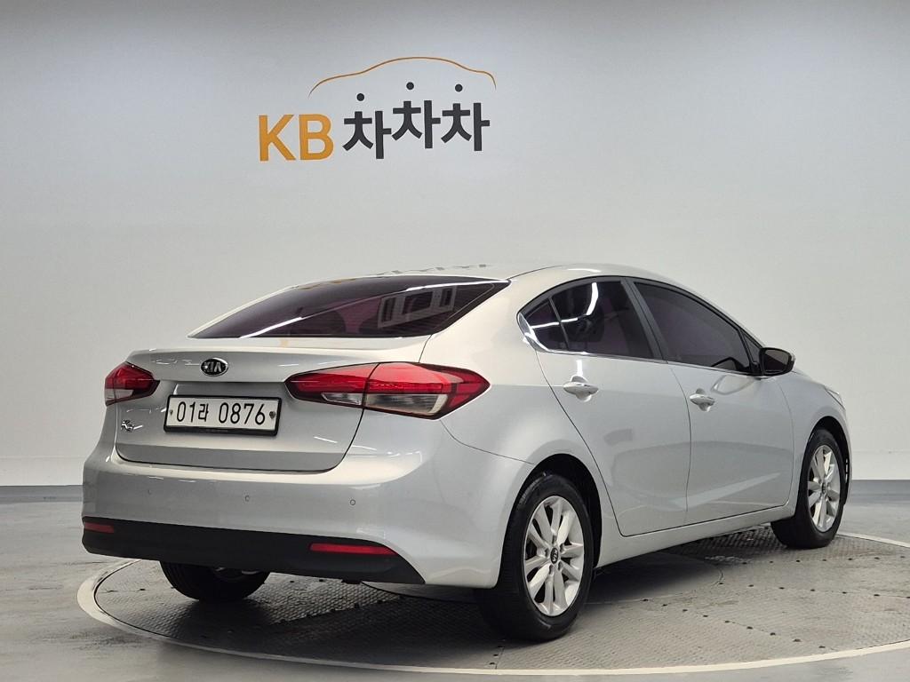 2016 KIA THE NEW K3 