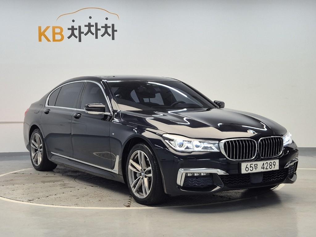 2018 BMW 7 SERIES (6Gen) 