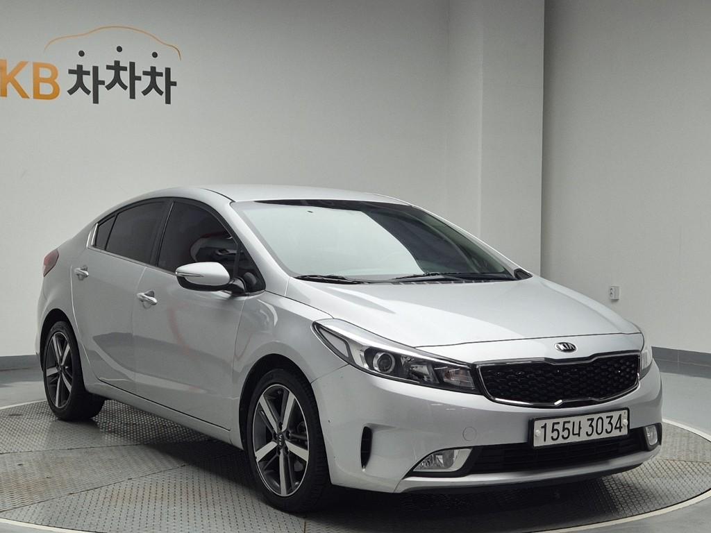 2017 KIA THE NEW K3 