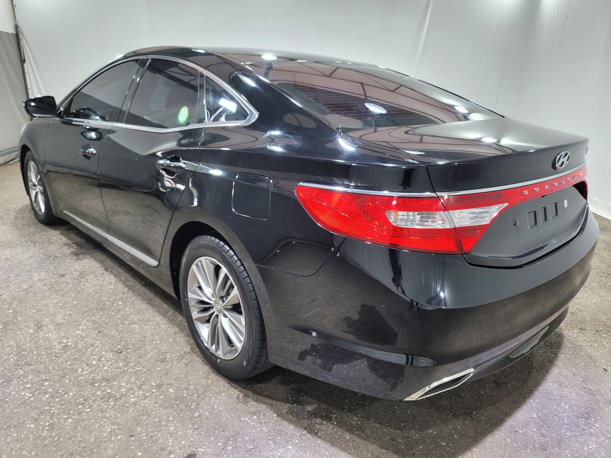 2015 HYUNDAI GRANDEUR HG 