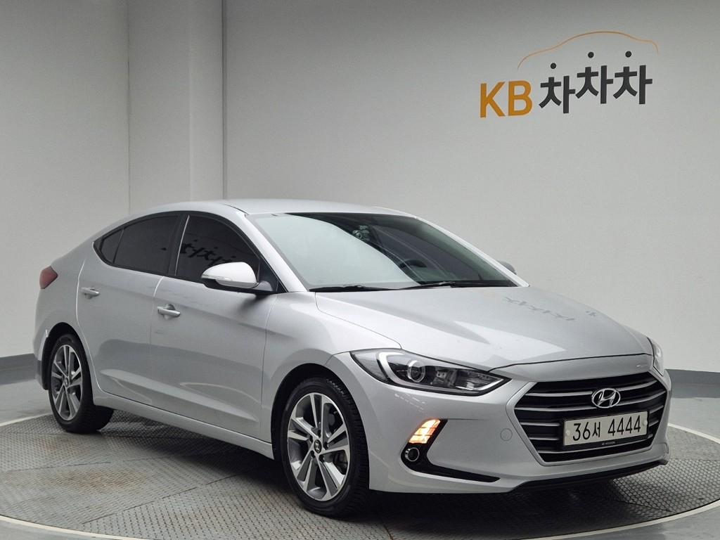 2018 HYUNDAI AVANTE AD 