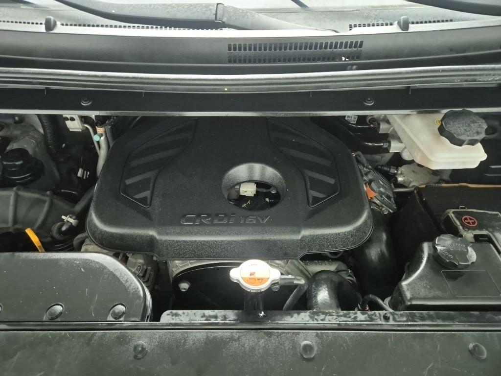 2018 HYUNDAI THE NEW GRAND STAREX 