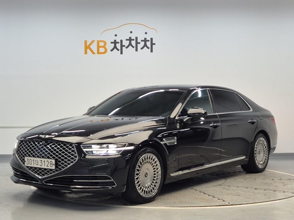 2019 GENESIS G90 
