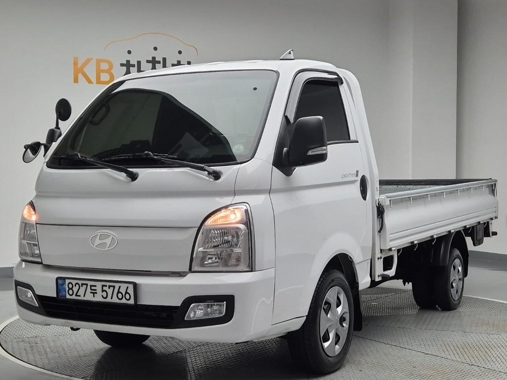 2025 HYUNDAI PORTER II 