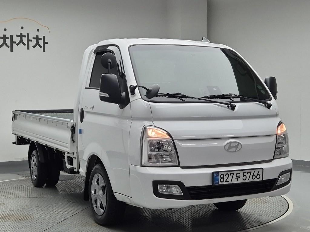 2025 HYUNDAI PORTER II 
