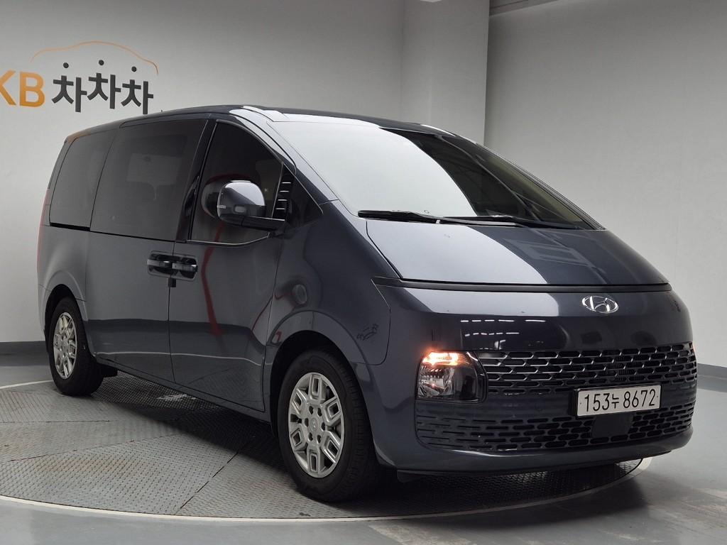 2023 HYUNDAI STARIA 