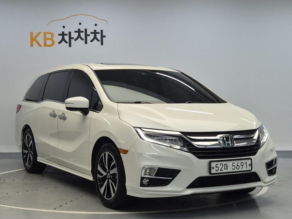 2018 HONDA ODYSSEY (5Gen) 