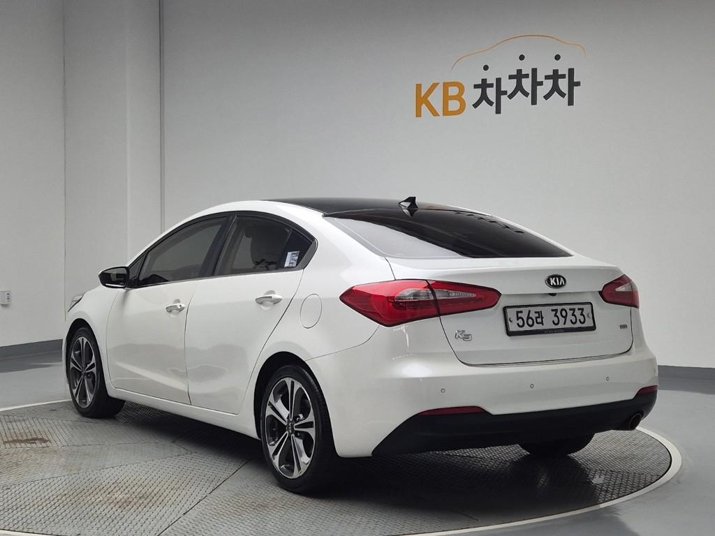 2013 KIA K3 