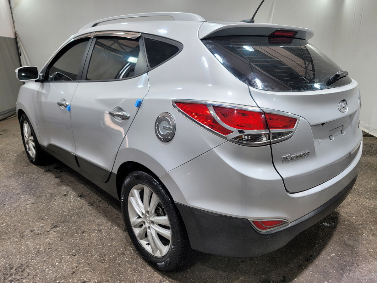 2011 HYUNDAI TUCSON ix 