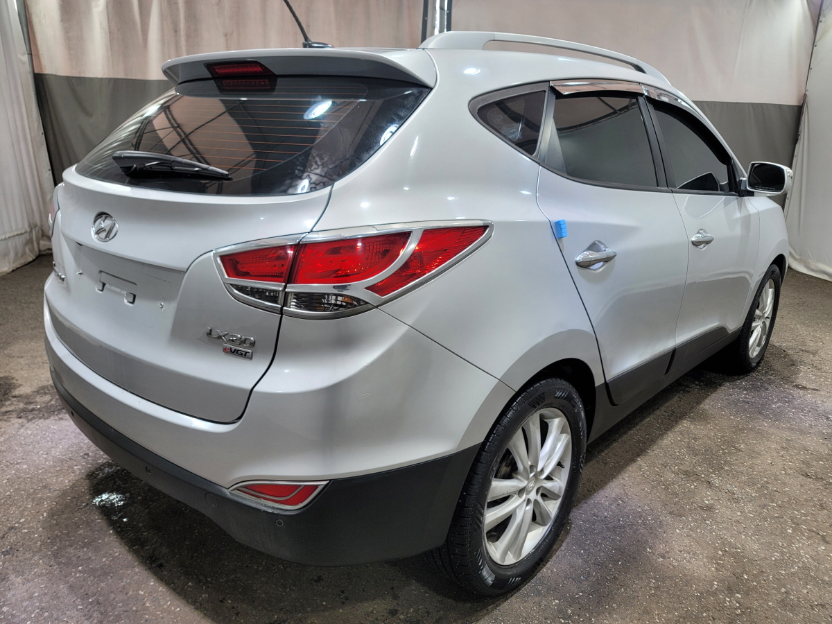 2011 HYUNDAI TUCSON ix 
