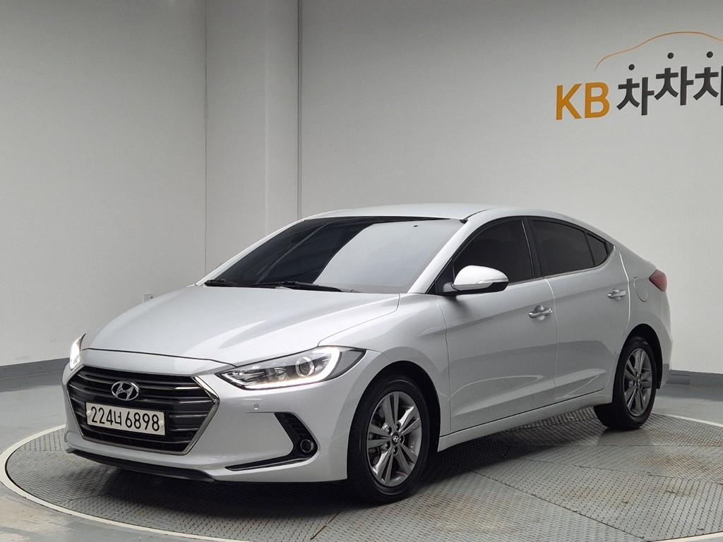 2018 HYUNDAI AVANTE AD 