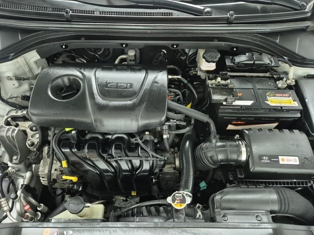 2018 HYUNDAI AVANTE AD 