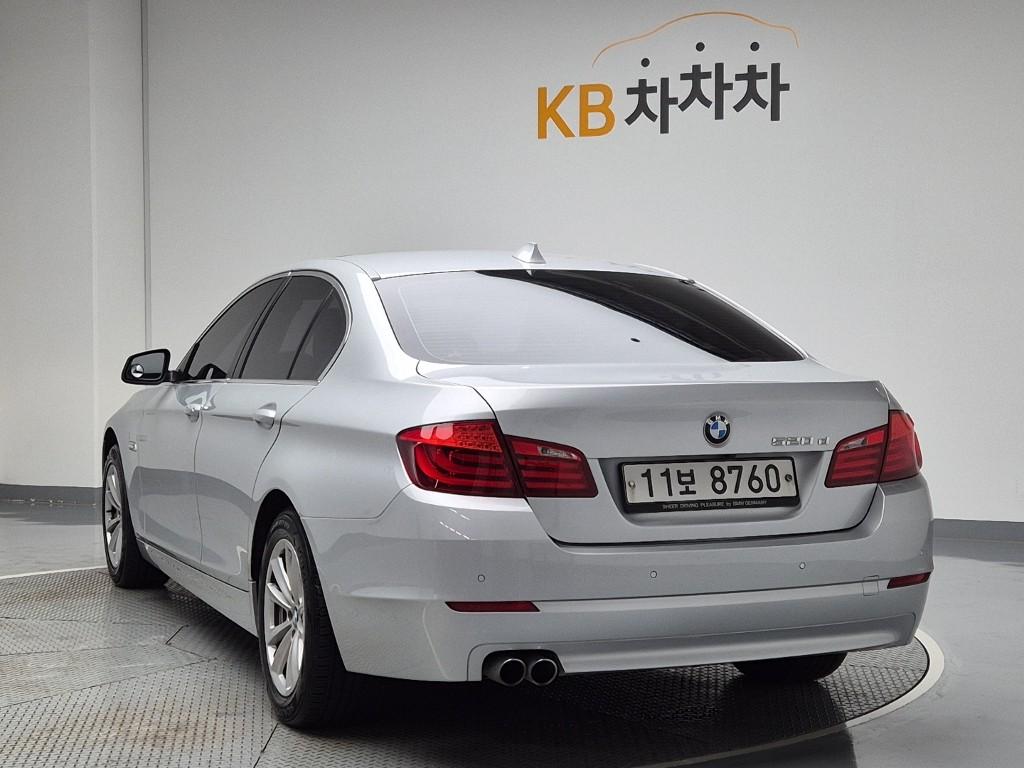 2013 BMW 5 SERIES (6Gen) 