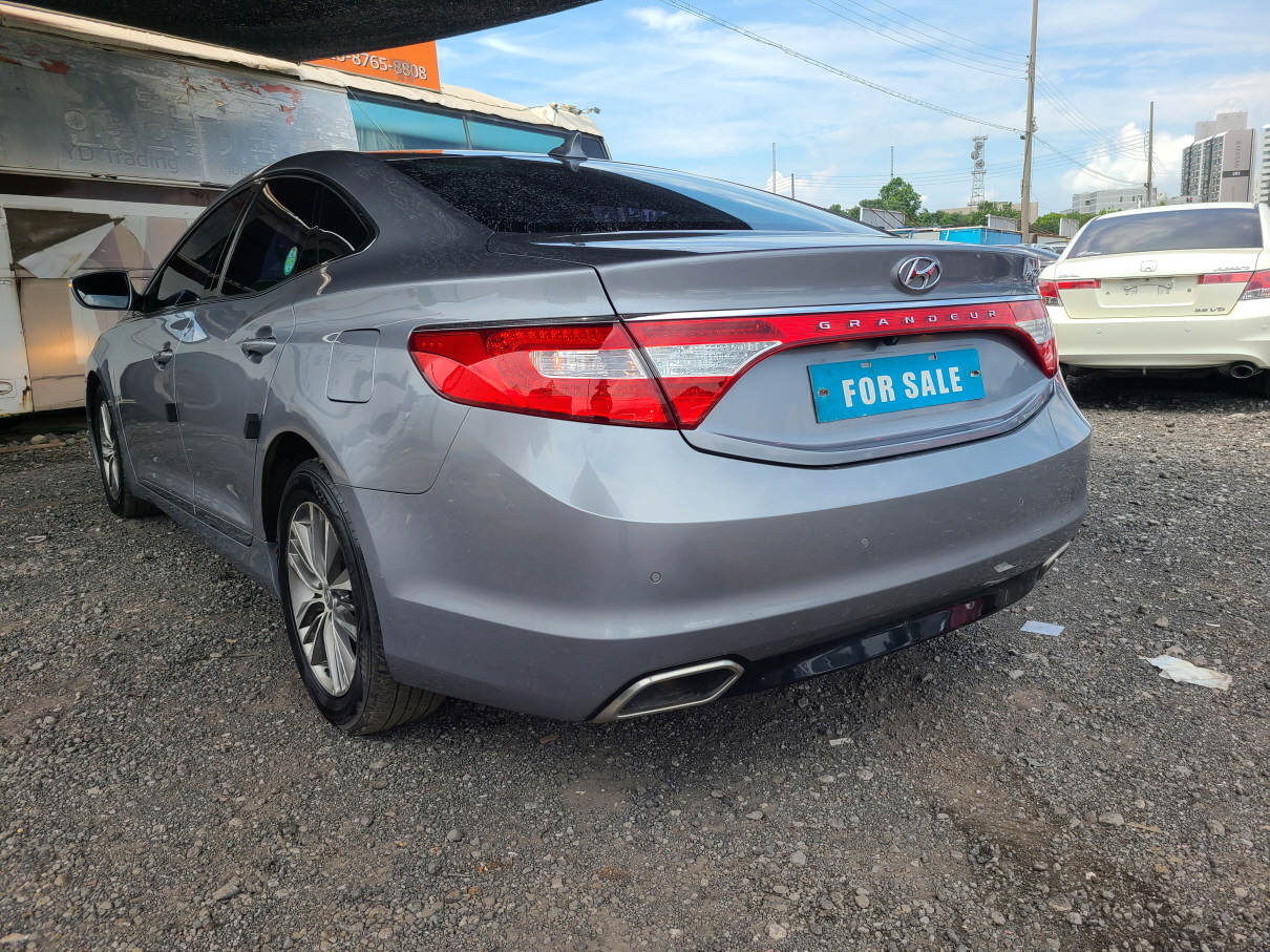 2015 HYUNDAI GRANDEUR HG 