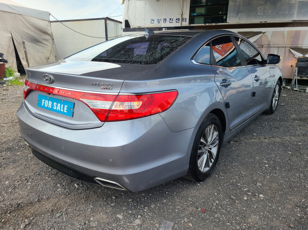 2015 HYUNDAI GRANDEUR HG 