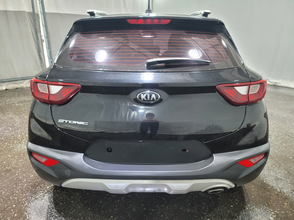 2018 KIA STONIC 