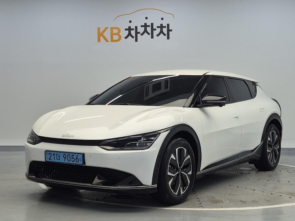 2022 KIA EV6 