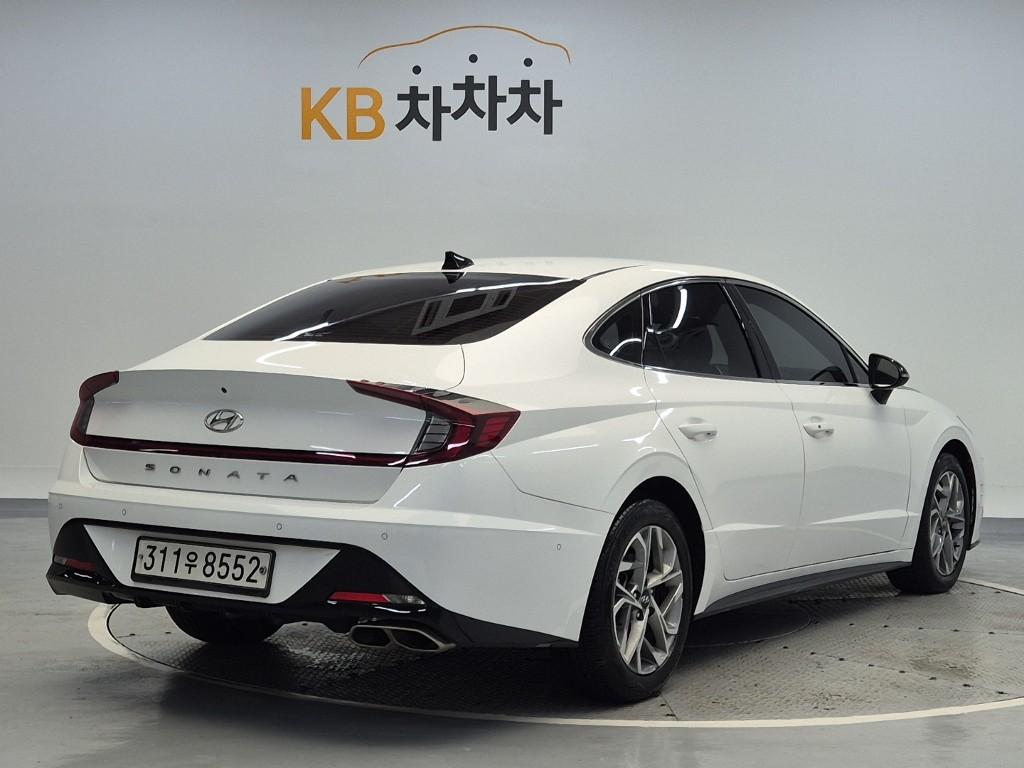2021 HYUNDAI SONATA (DN8) 