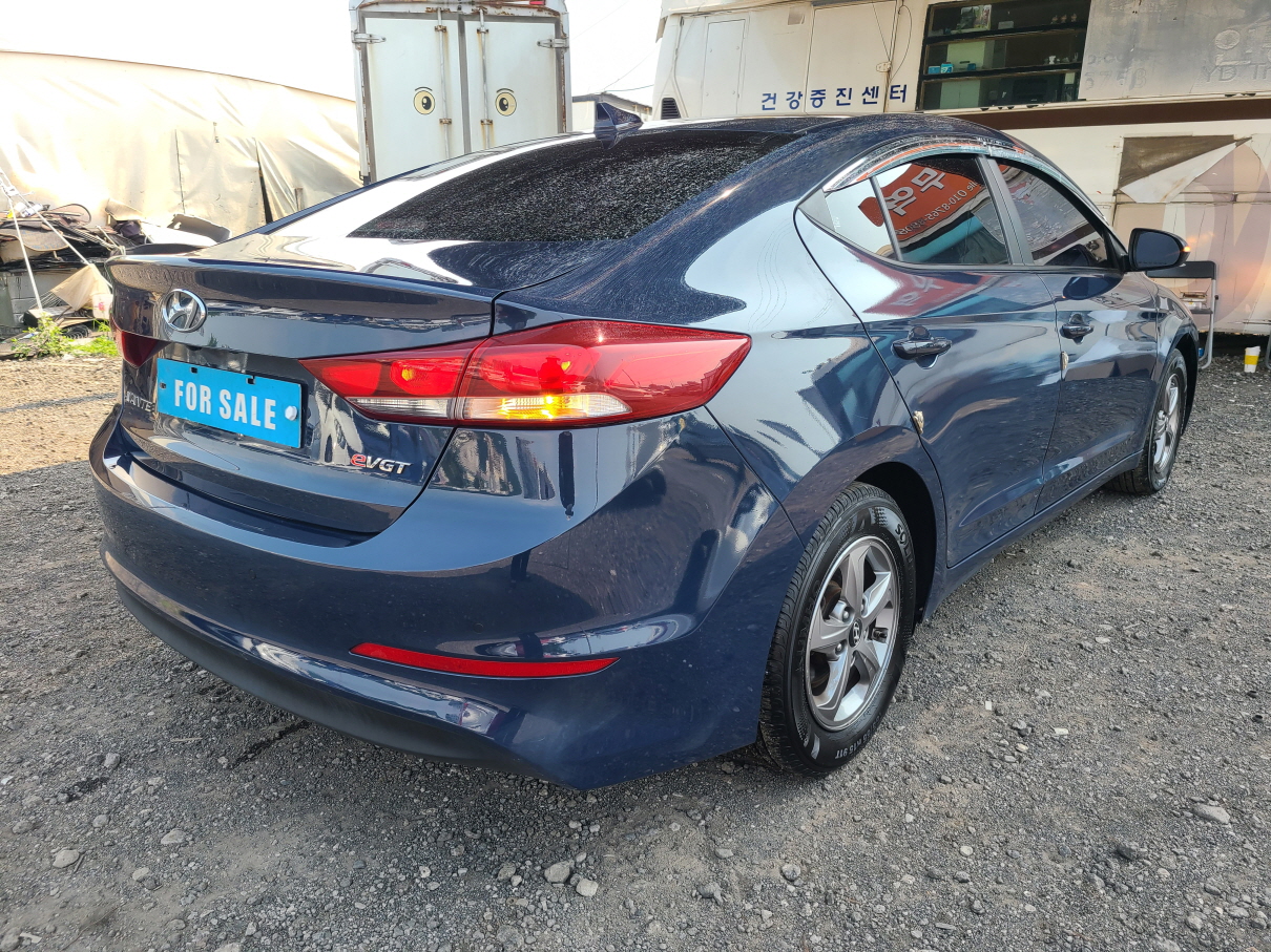 2016 HYUNDAI AVANTE AD 