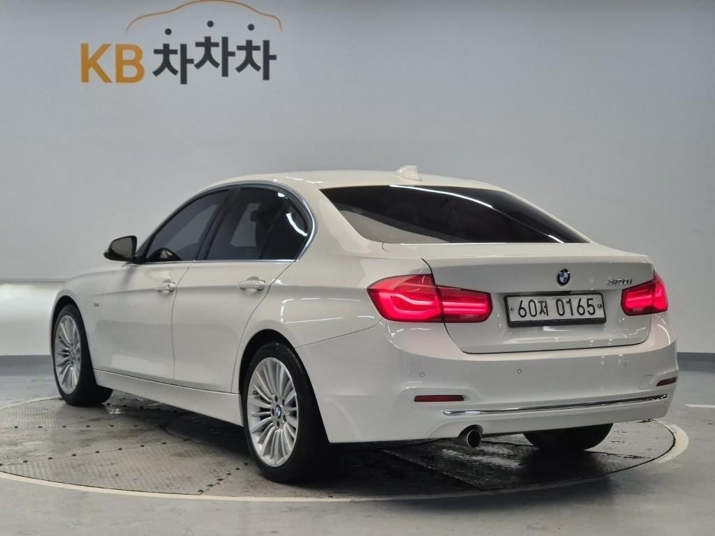 2016 BMW 3 Series (6Gen) 