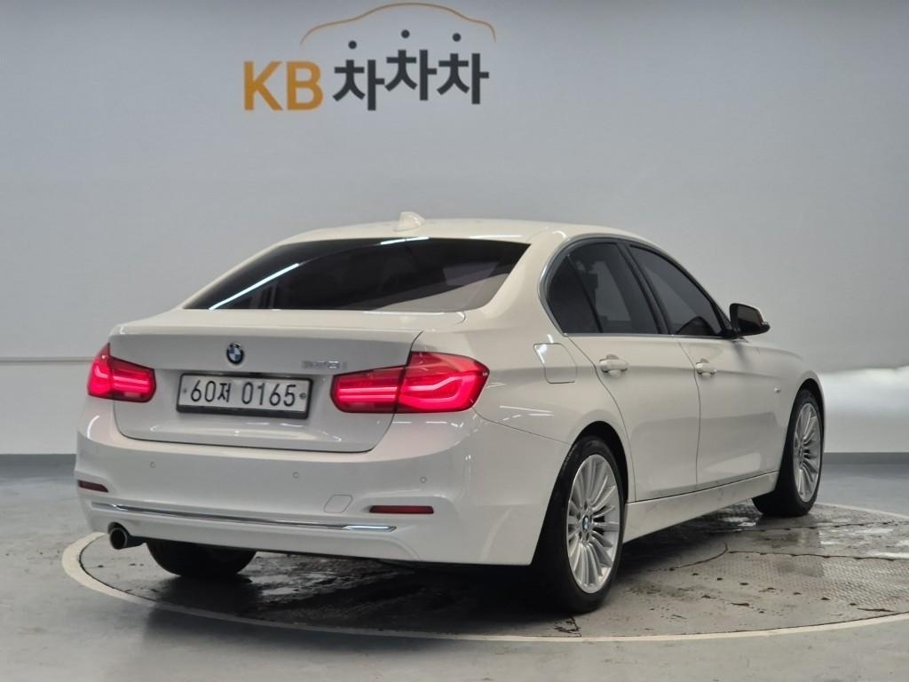 2016 BMW 3 Series (6Gen) 