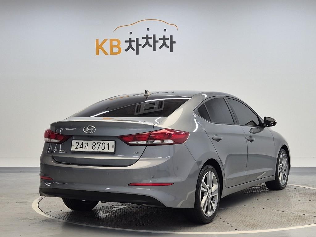 2018 HYUNDAI AVANTE AD 