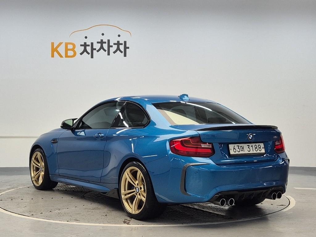 2017 BMW M2 