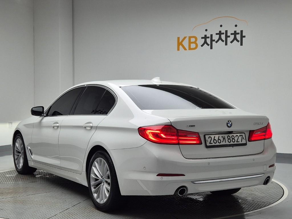 2019 BMW 5 SERIES (7Gen) 