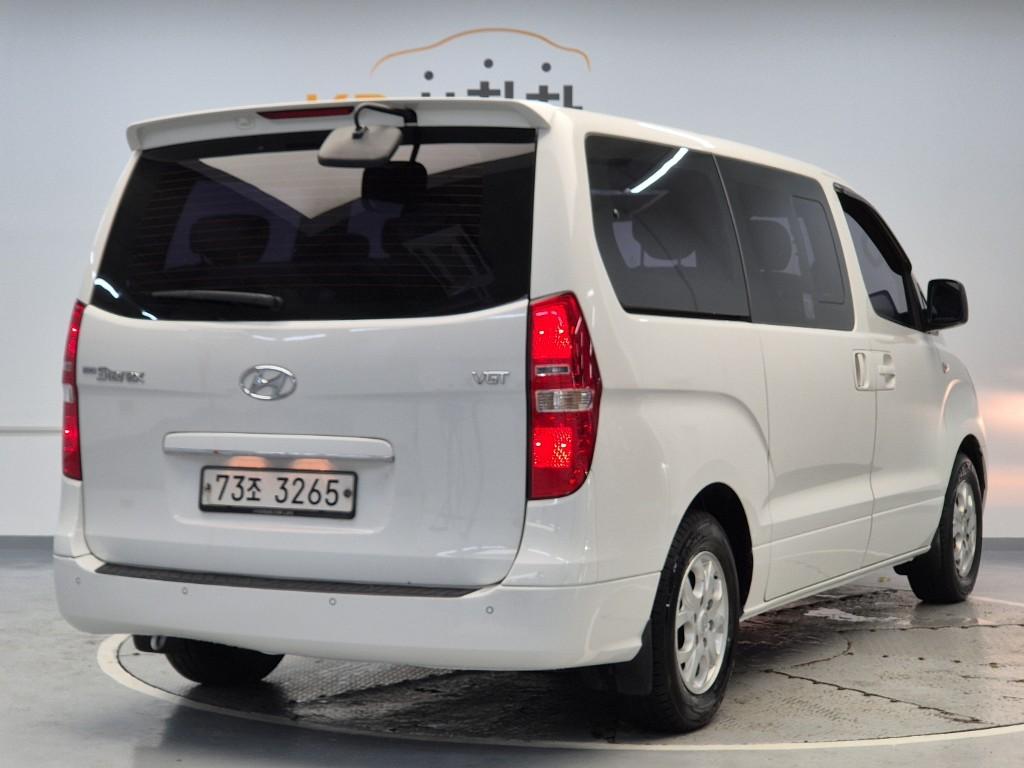 2015 HYUNDAI GRAND STAREX 